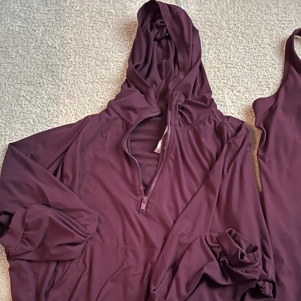 2-set Long Medium Tank Top with Large Jacket (Maroon)